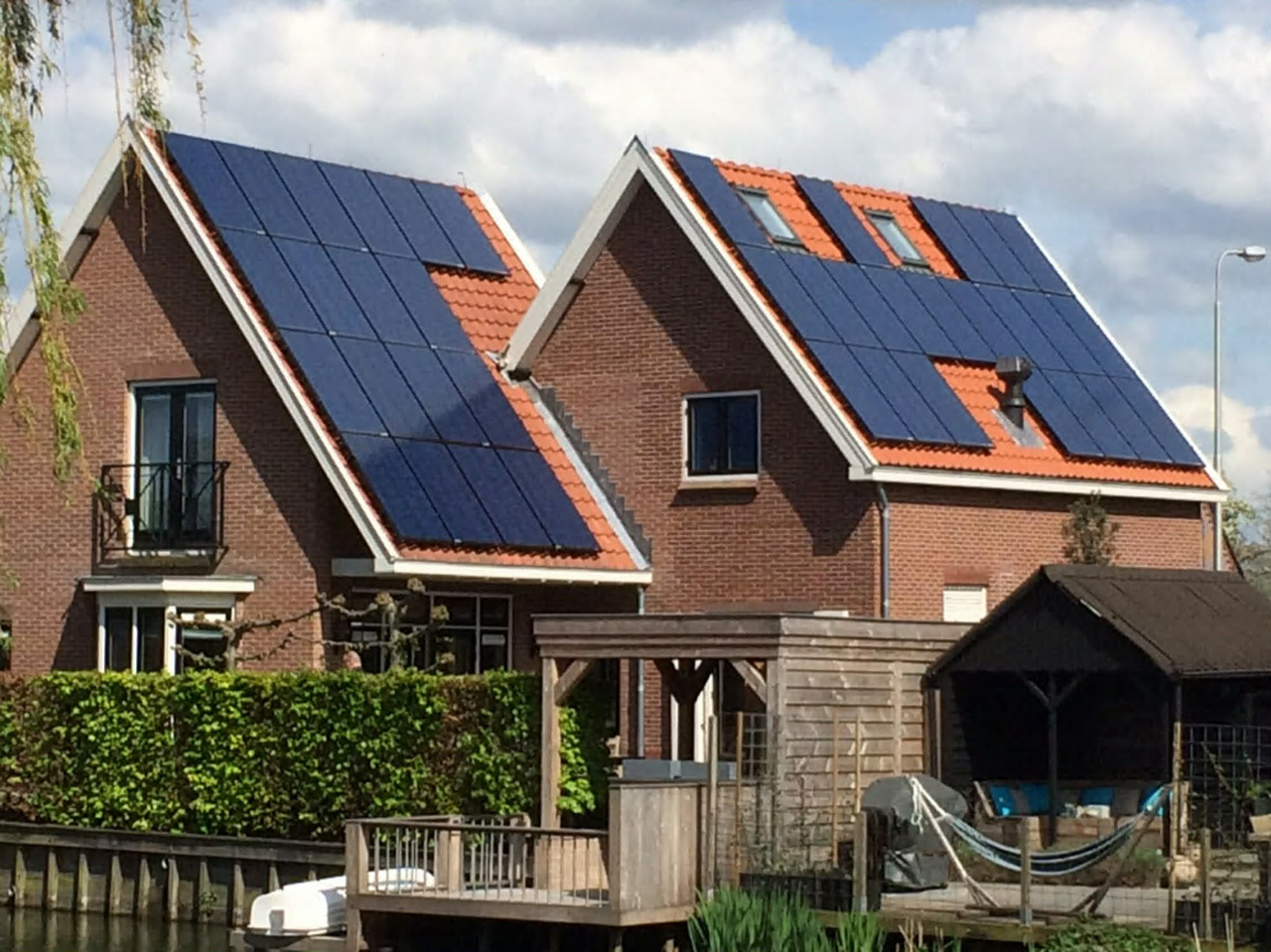 VAN DER HOEVE
